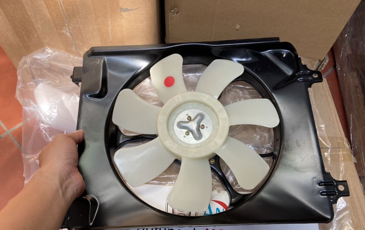 Cụm mô tơ quạt két nước bên phụ xe Honda CIVIC 2006-2011 (Đen – Nhật Bản – Nhựa)