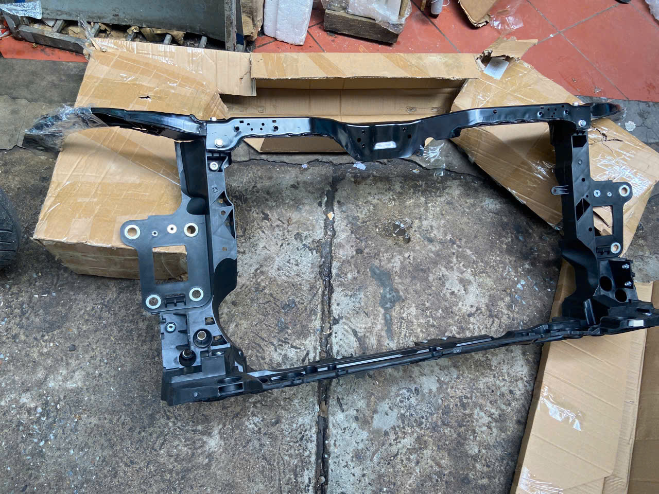 Cụm xương Đỡ Dàn nóng, Két nước đầu xe Honda Civic 2016-2018