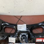 Dầm đỡ động cơ xe Honda City (Đen – Hợp kim)