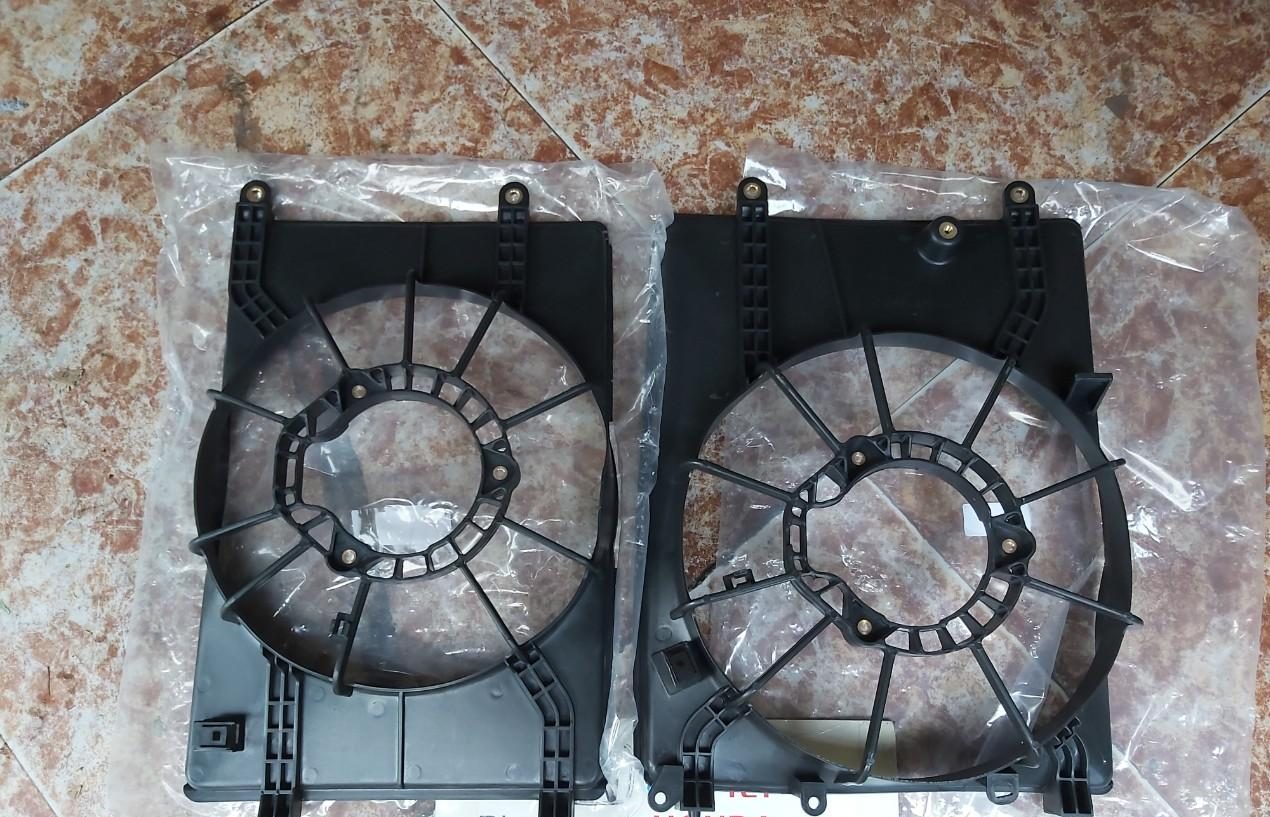 Lồng quạt xe Honda City (Đen – Nhựa)