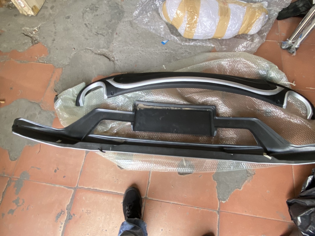 Ốp trang trí cản trước và cản sau xe Honda CRV 2018-2022