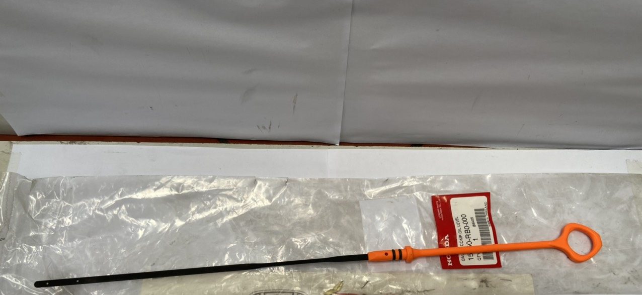 Que thăm dầu nhớt xe Honda City 2013 (Đen – Hợp kim)