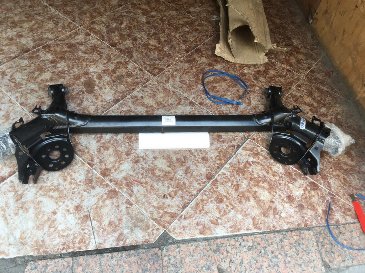 Cầu sau xe Mitsubishi Attrage (Hợp kim – Đen) Mã sp: 4120A139, 4120A150, 4120A273