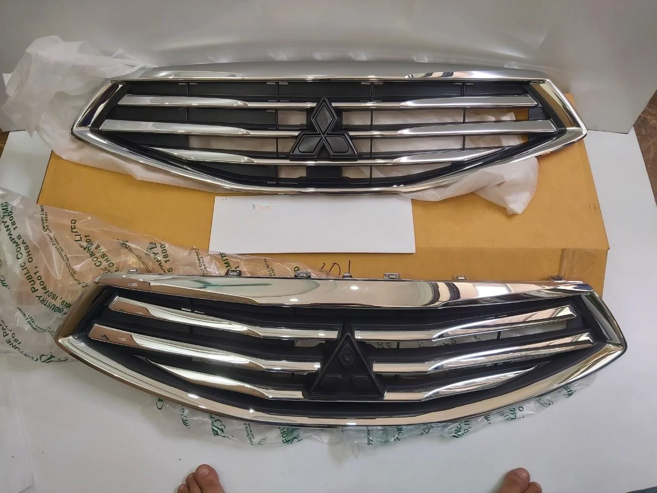 Mặt ca lăng xe mitsubishi Attrage hàng thay thế (Nhựa – Đen) Mã sp: L-031120-1