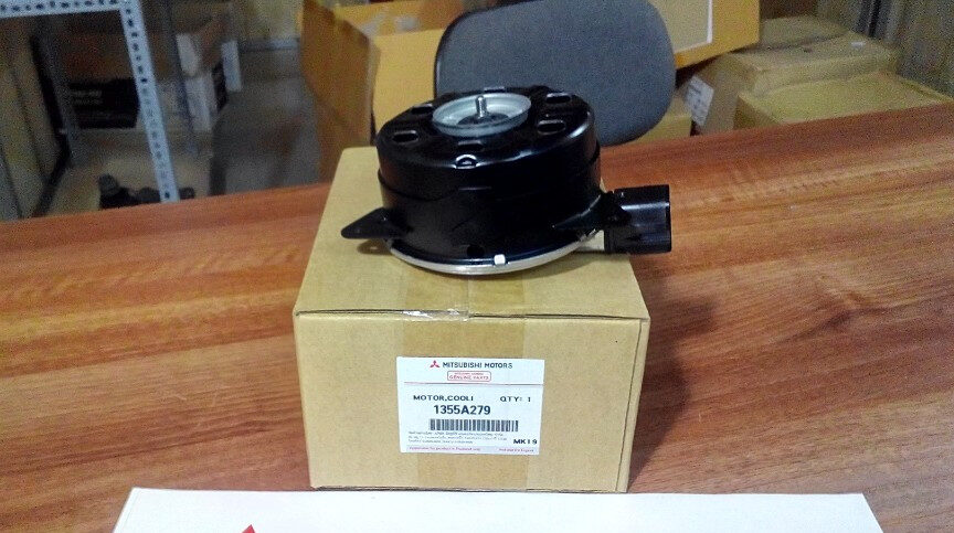 Mô tơ quạt két nước xe Mitsubishi Mirage và Attrage Mã sp: 1355A279