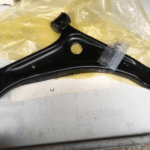 Càng a xe mitsubishi Mirage (Nhật Bản – Đen) Mã sp: AV140120-13 | Tình trạng: Còn hàng