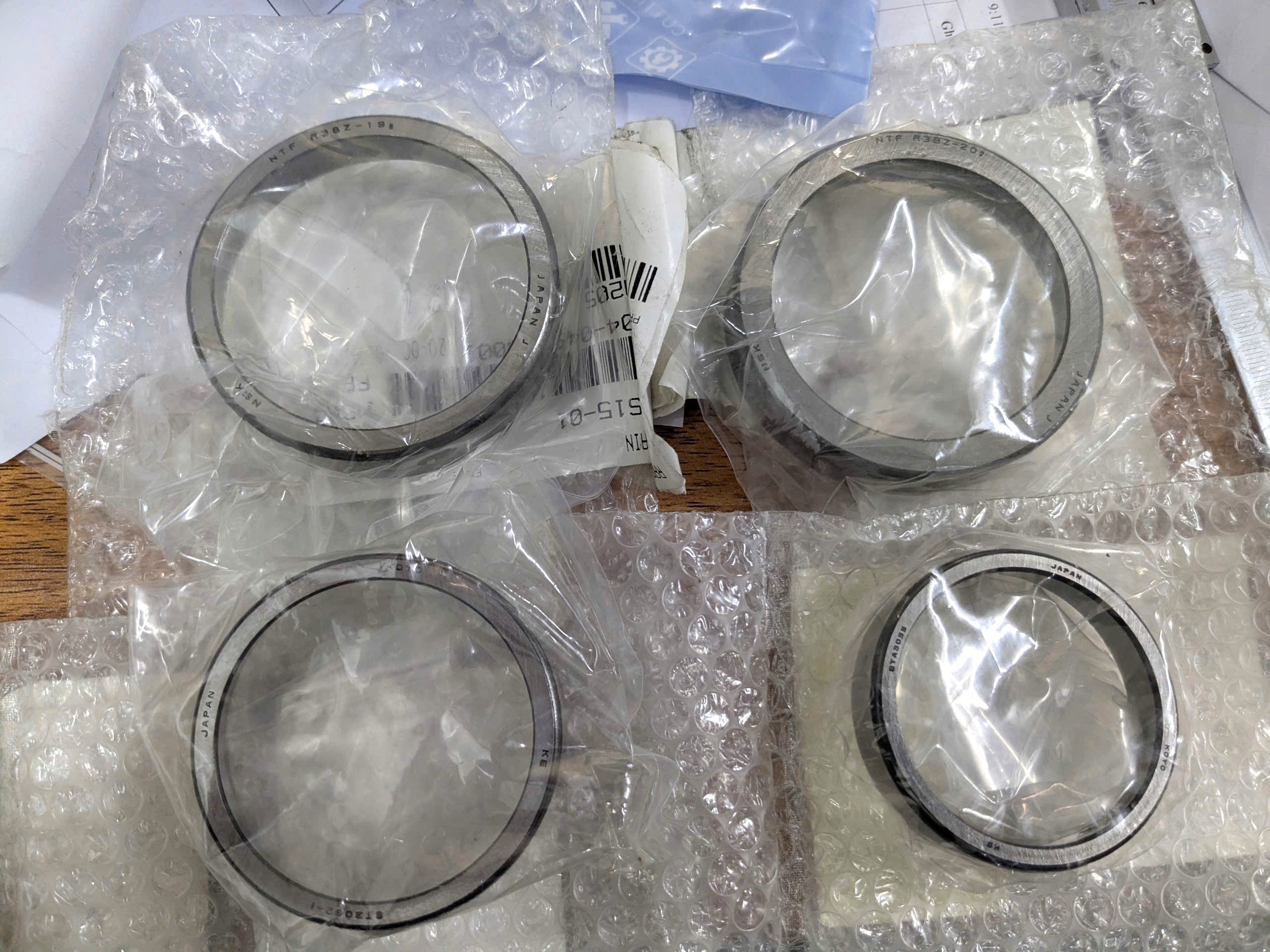 Ca chặn, ổ lăn, vành đỡ ngoài vòng bi trục vi sai  Xe Mitsubishi Xpander 2018 – 2026 3503A205 3503A206 nsk NTF R38Z19 NTF R38Z-20 NTF R38Z20 2761A164 2761A165 KOYO JAPAN st3062-1  st30621  sta3055  Mã sp: 3503A205 3503A206 nsk NTF R38Z19 NTF R38Z-20 NTF R38Z20 2761A164 2761A165 KOYO JAPAN st3062-1  st30621  sta3055  | Tình trạng: Còn hàng